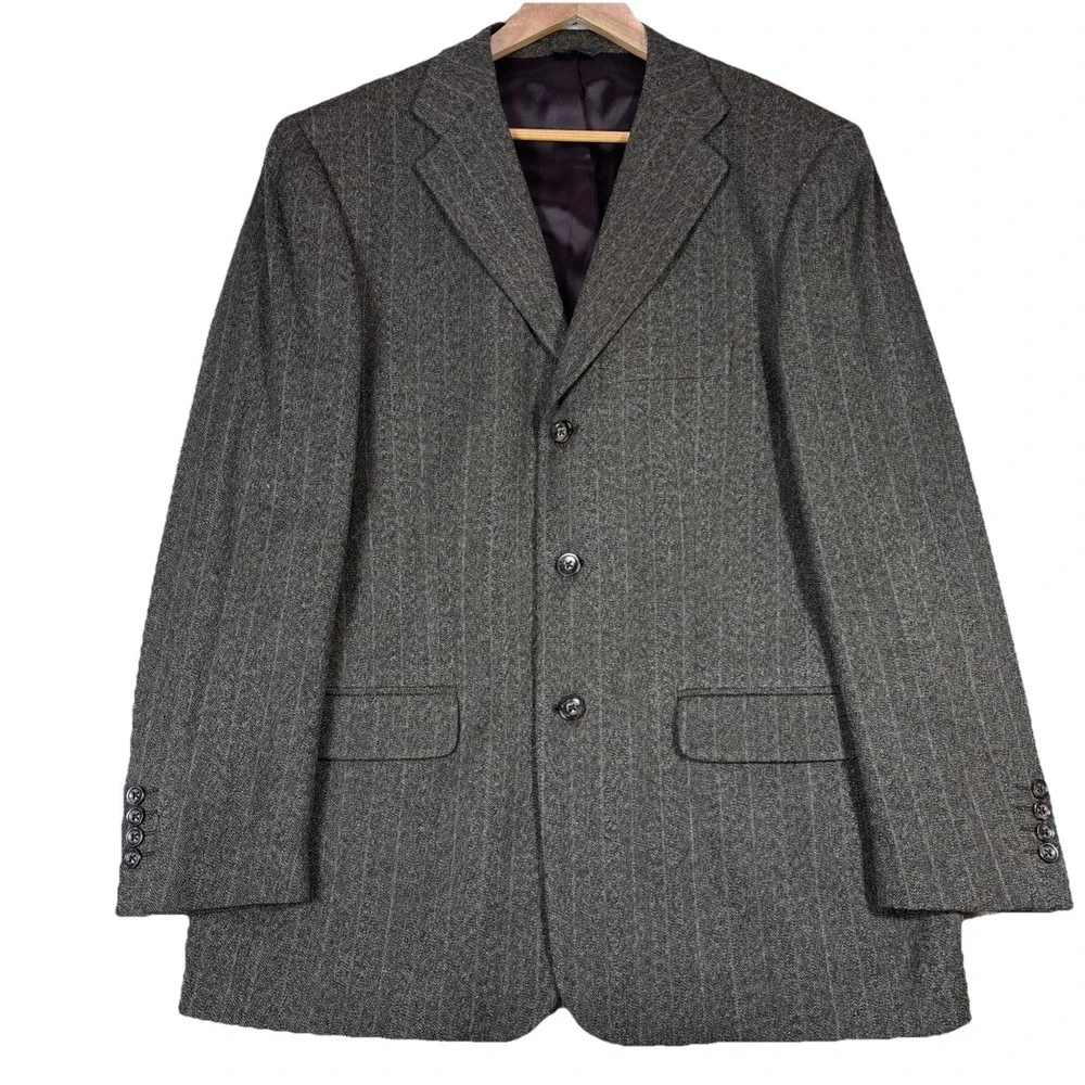 Banana Republic Jacket Pinstripe 3 button Wool Twill Blazer Made in Italy 42R‎